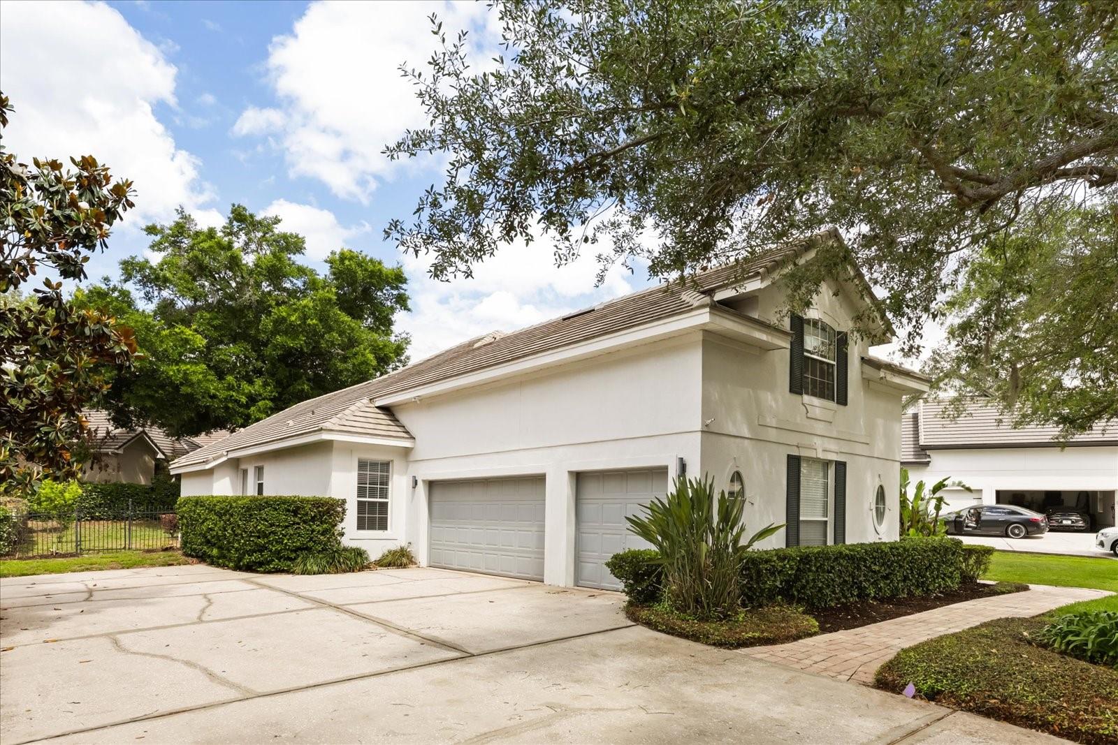 987 Brightwater Circle, FL