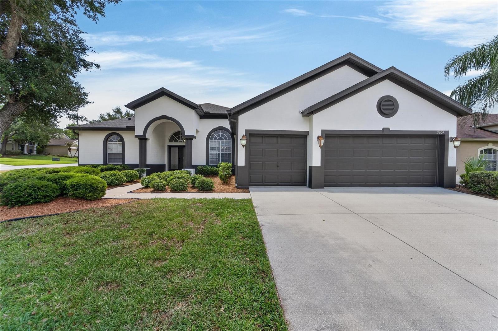 2309 Silver Trumpet Ct, FL