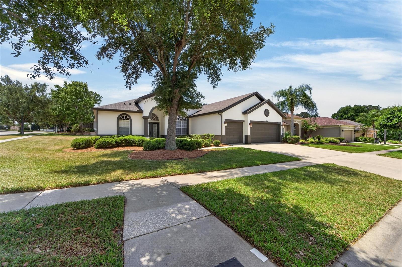 2309 Silver Trumpet Court, FL