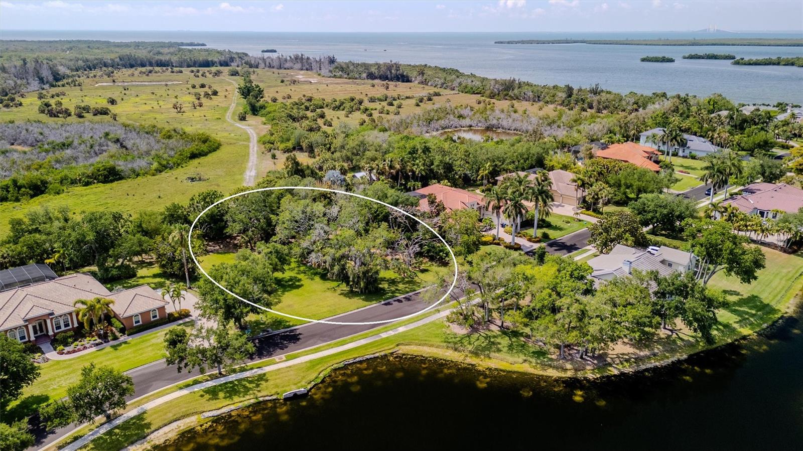 1846 Amberwynd Cir W, FL