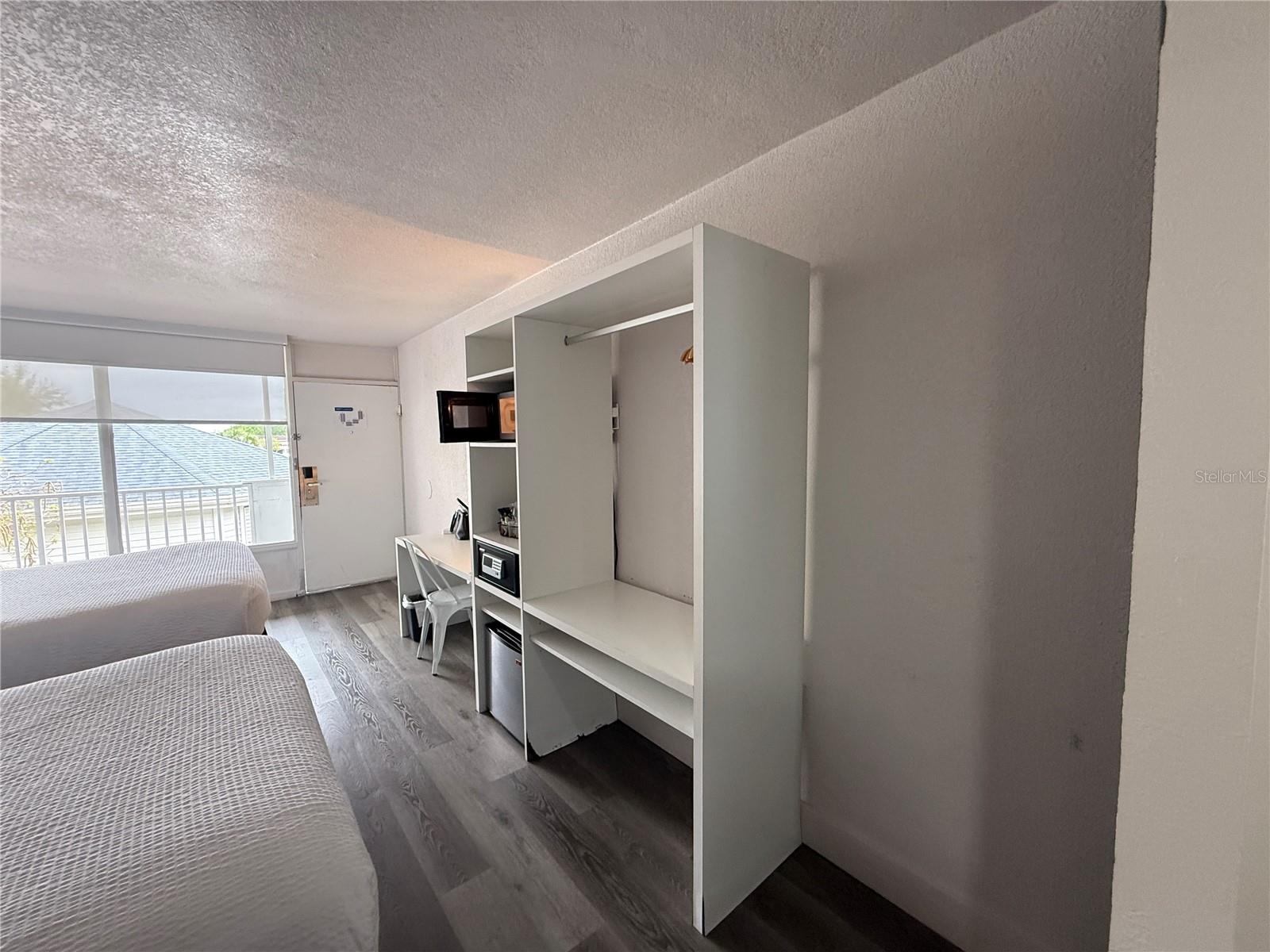 2930 Polynesian Isles Boulevard, FL