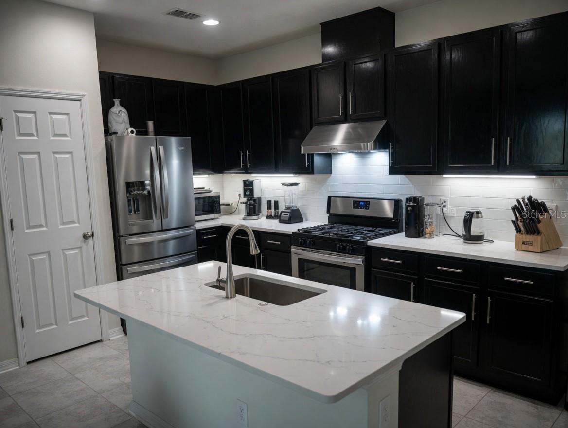 2902 Red Alder Boulevard, FL