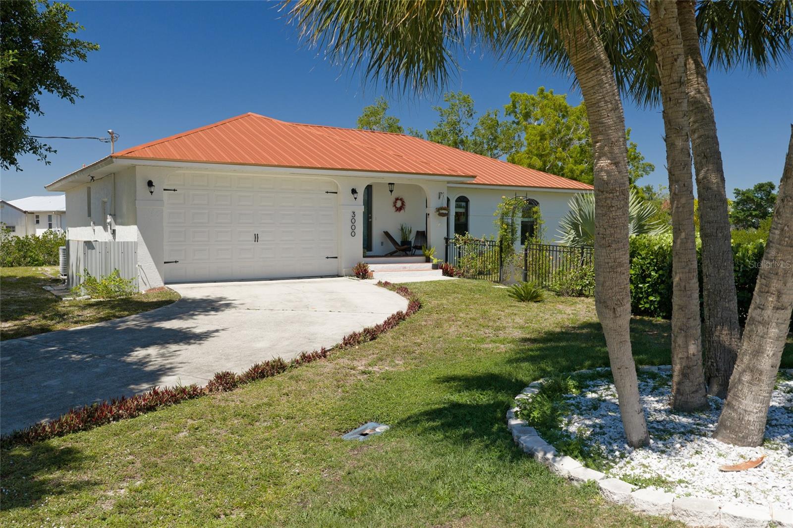 3000 Banyan Way, FL