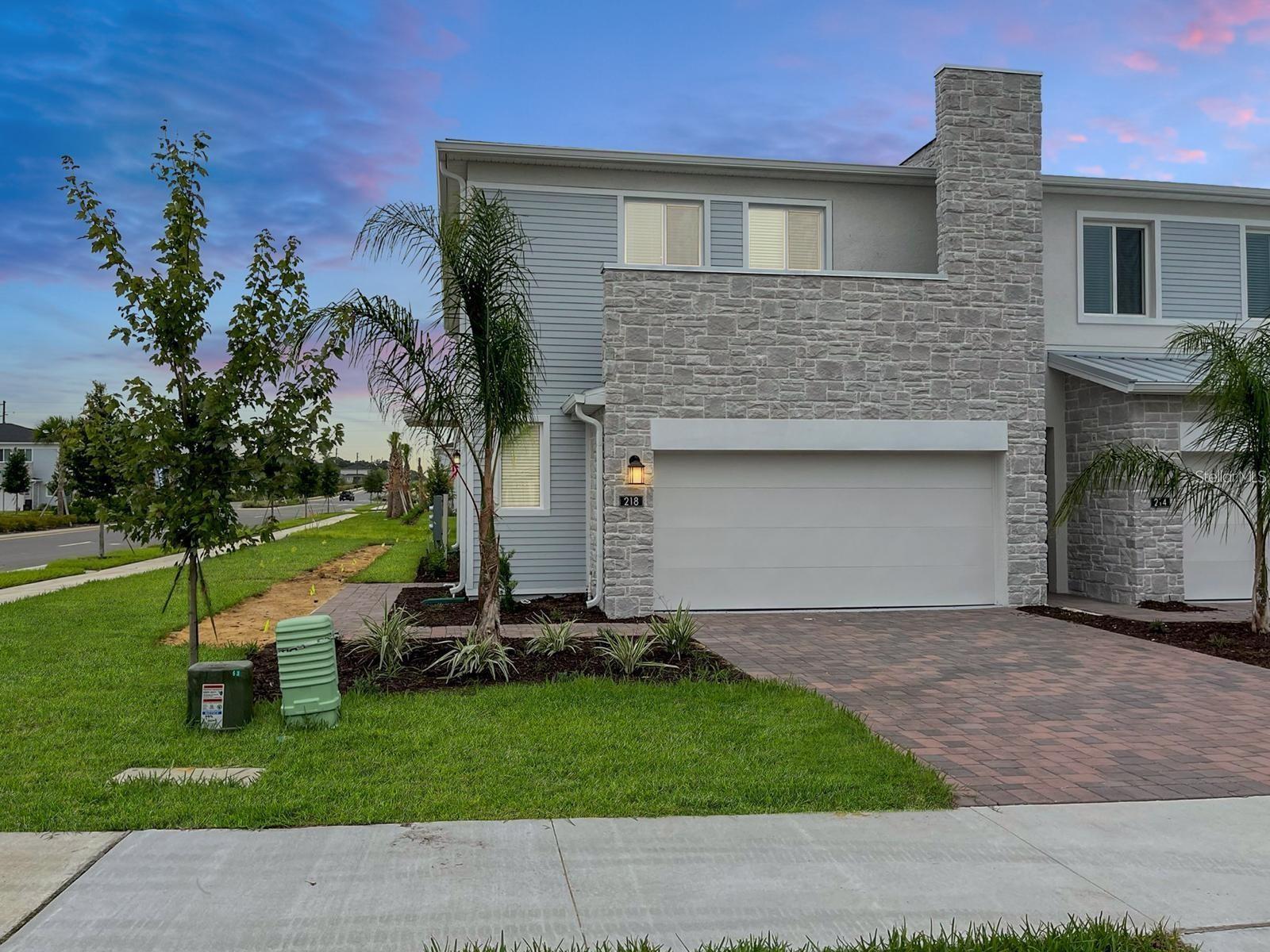 218 Nine Iron Drive, FL