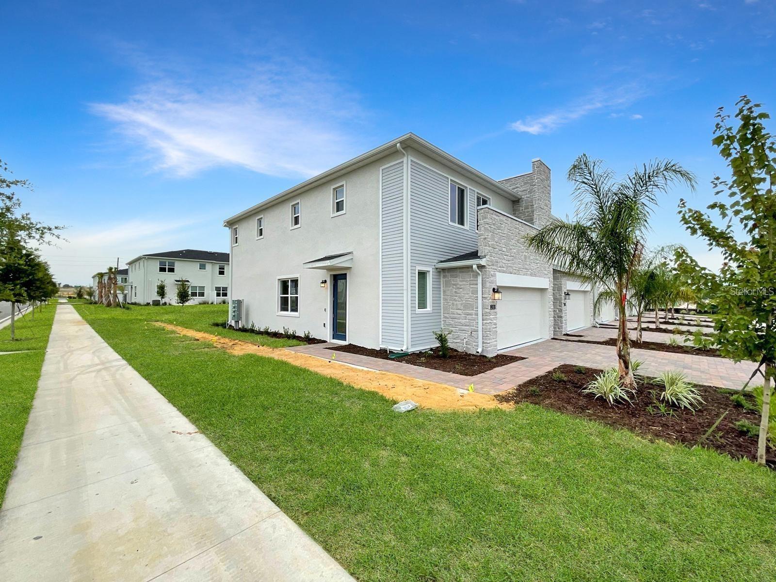 218 Nine Iron Drive, FL