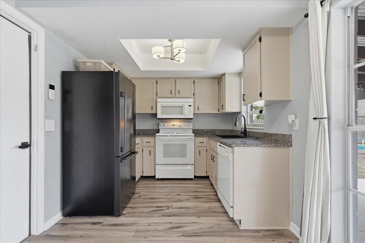 8913 Wood Lake Court, FL