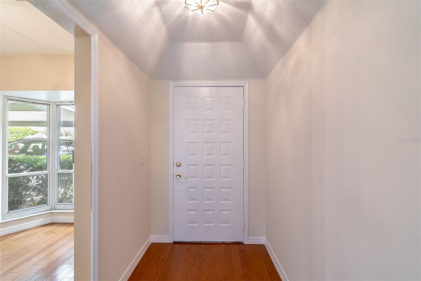245 Quayside Circle, FL