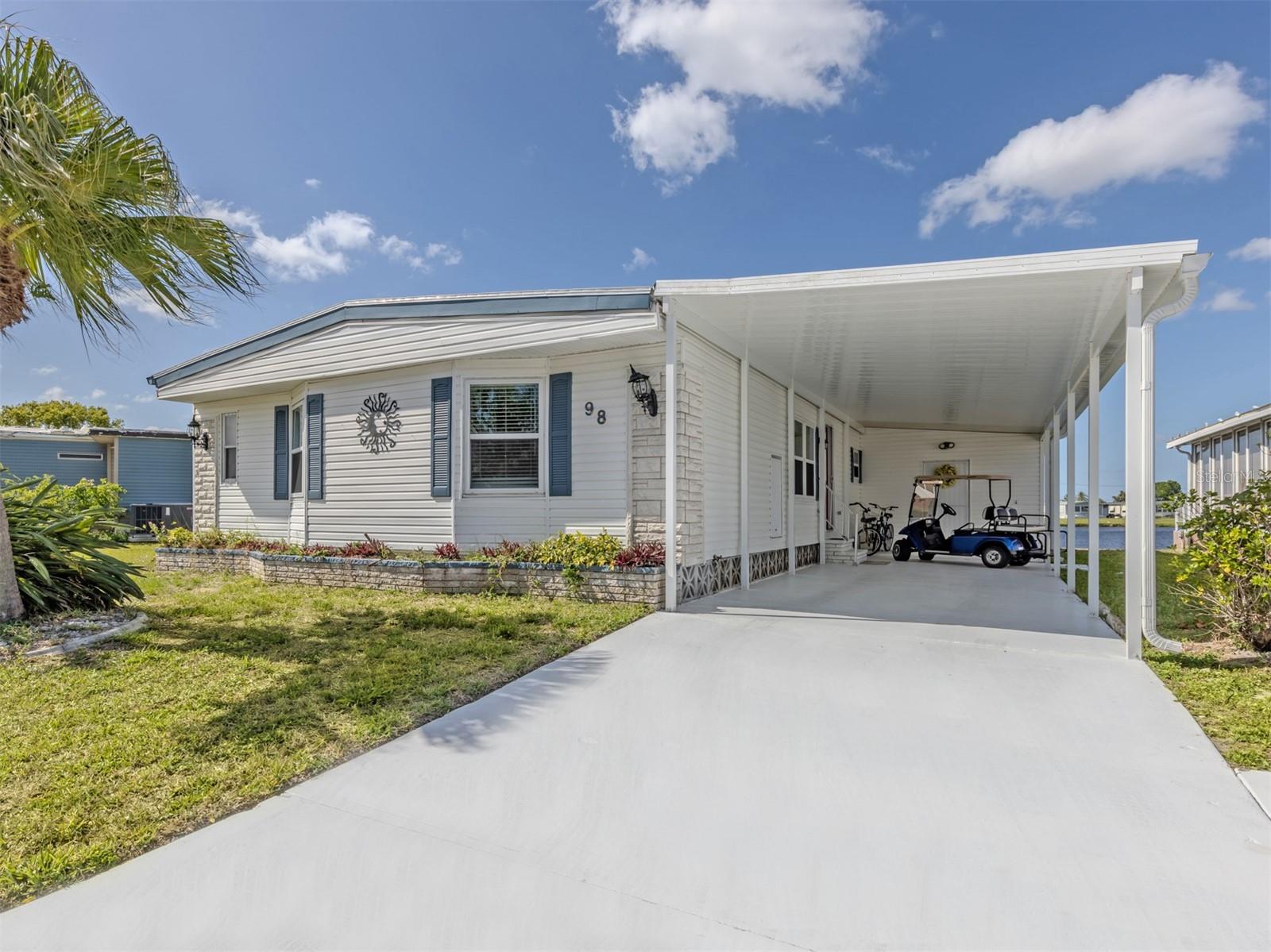 98 Lakeview Drive, FL