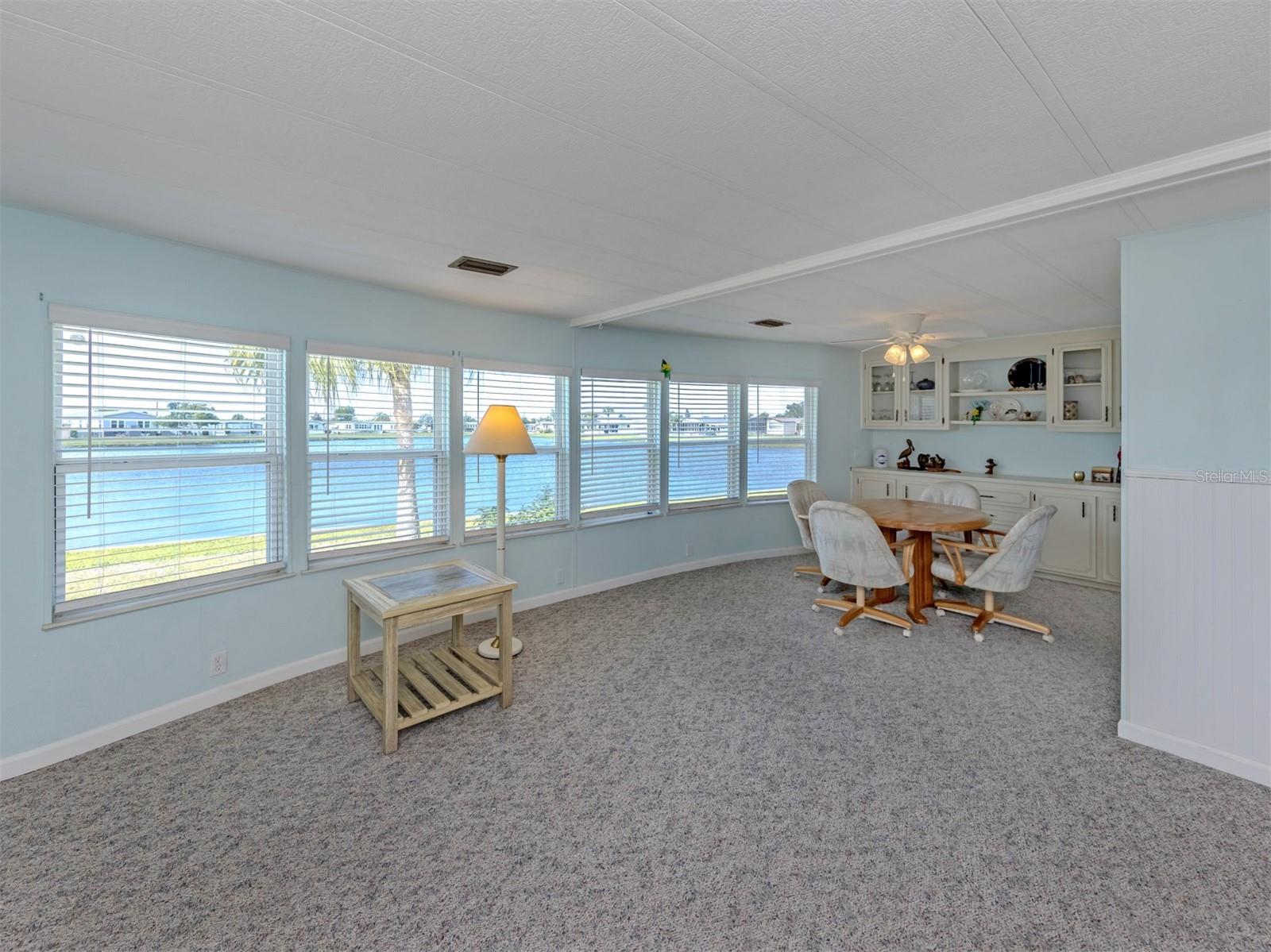 98 Lakeview Drive, FL