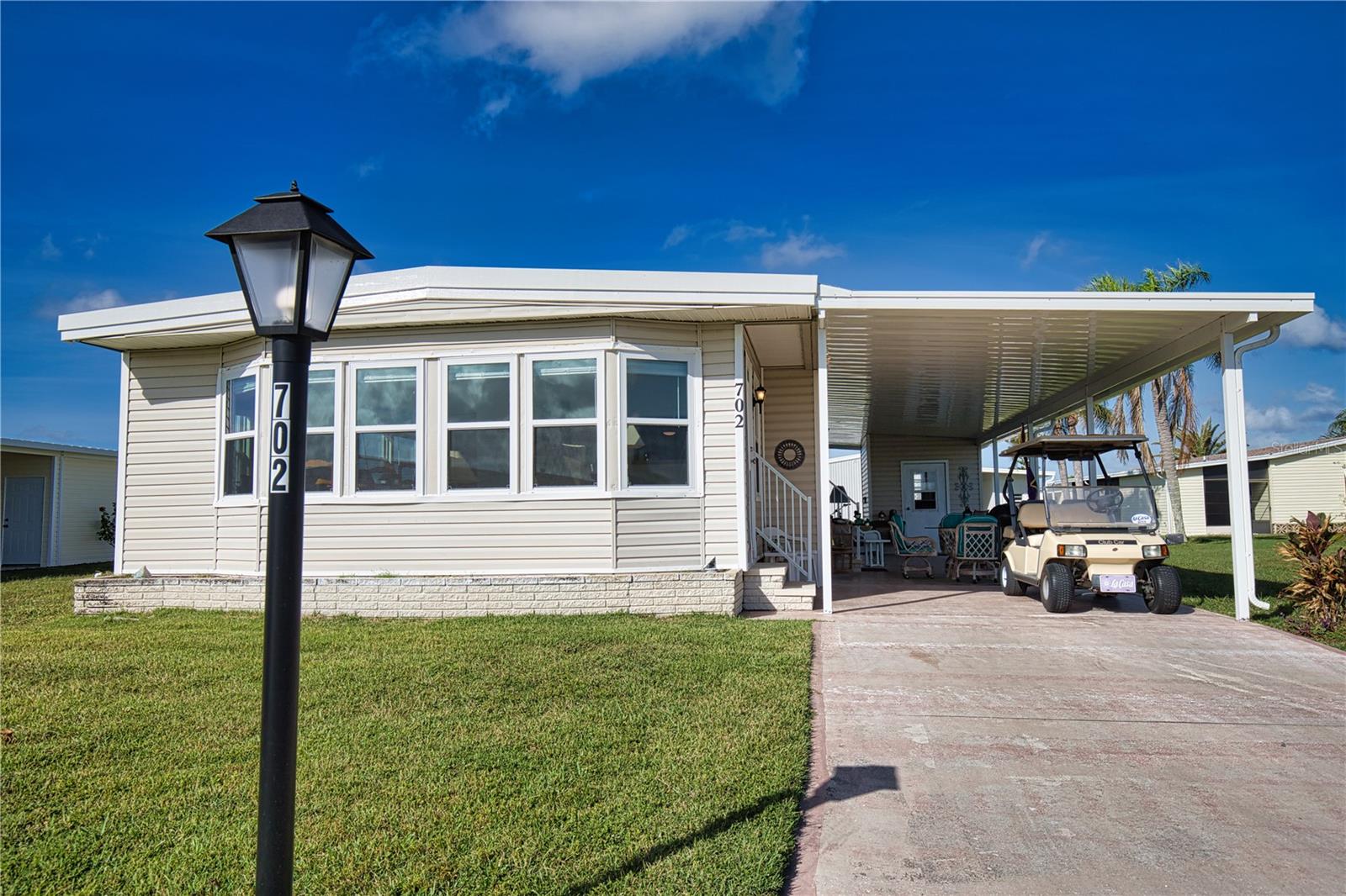 702 Blanca, FL