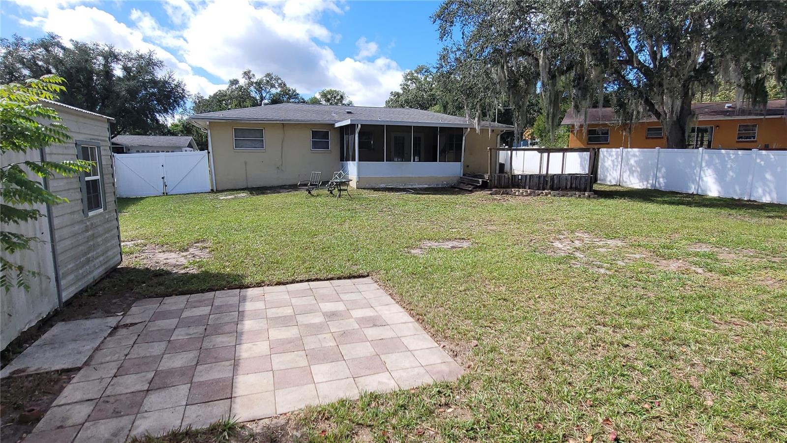 9 New York Boulevard, FL
