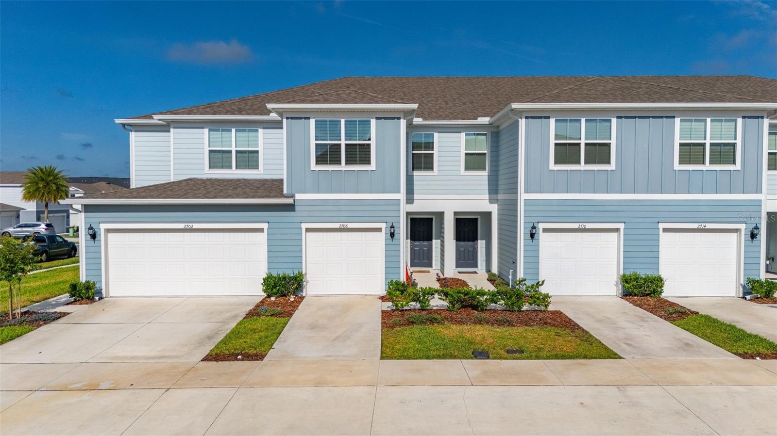 2706 Fetching Trail, FL