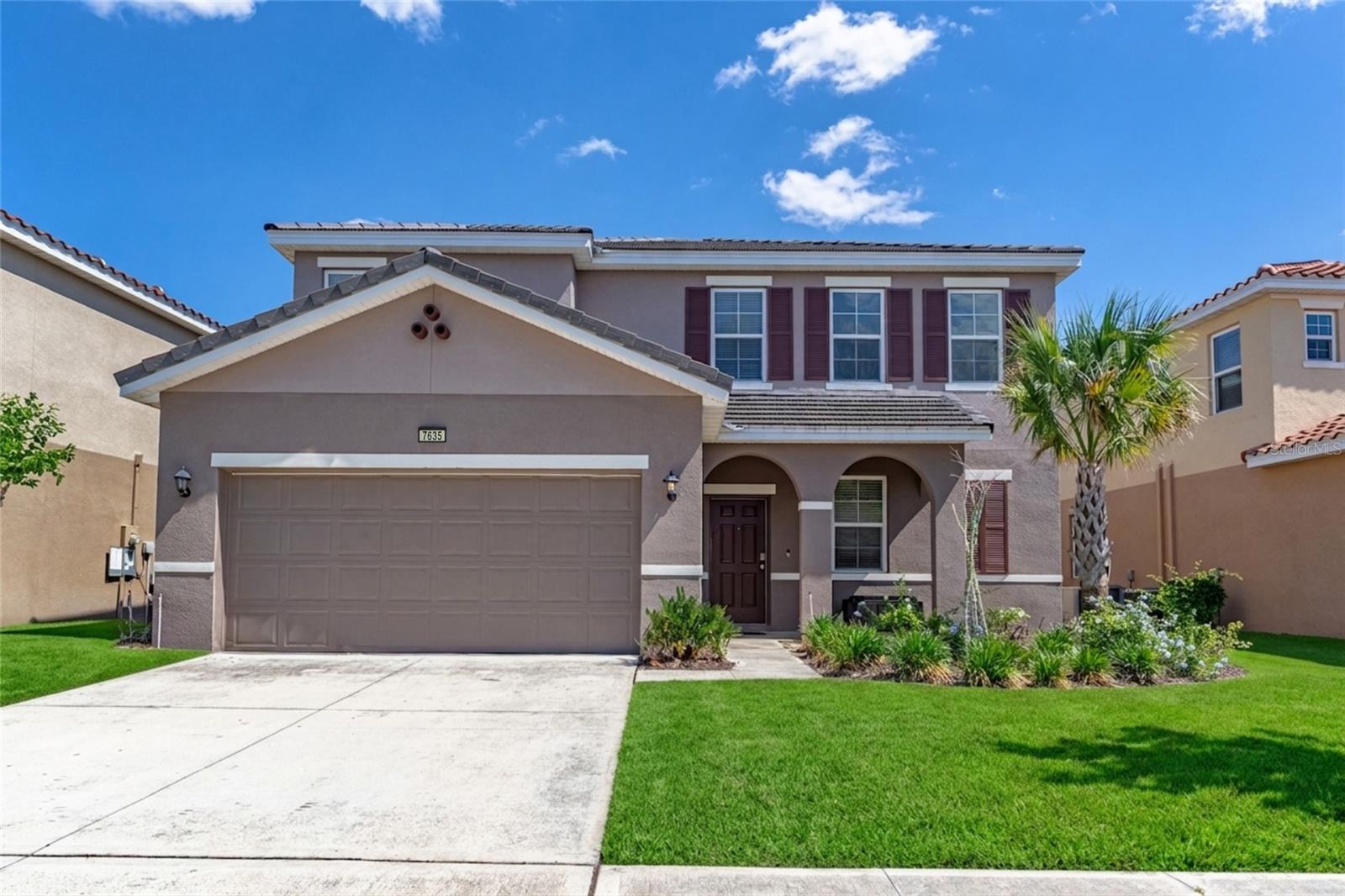 7635 Oakmoss Loop, FL