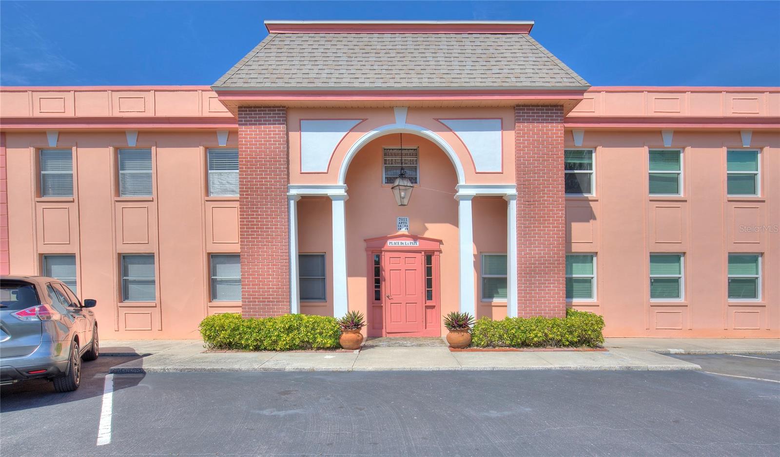 7011 Place De La Paix #2a, FL
