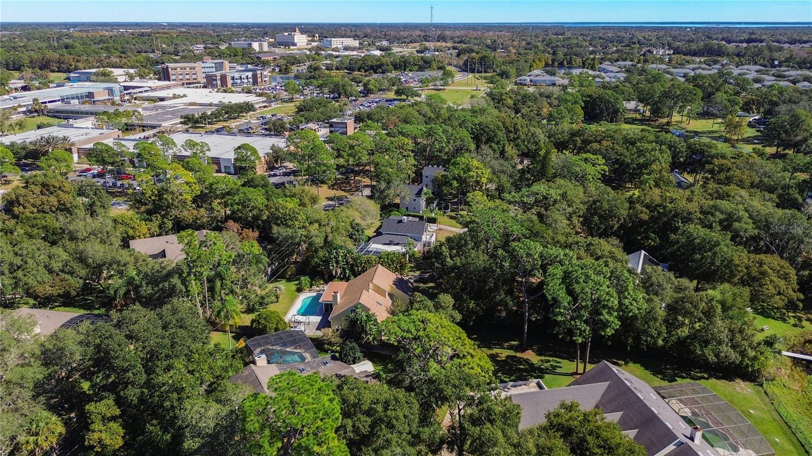 506 Oakland Terrace, FL