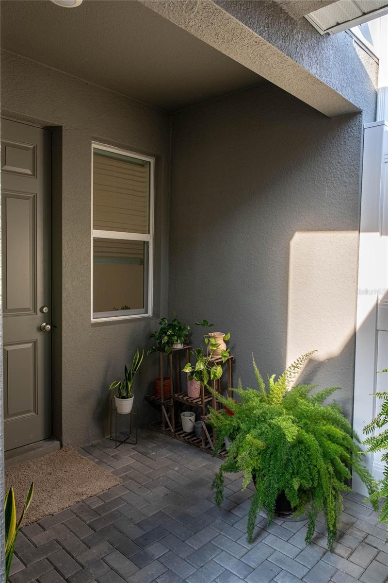 5222 Ferndale Alley, FL