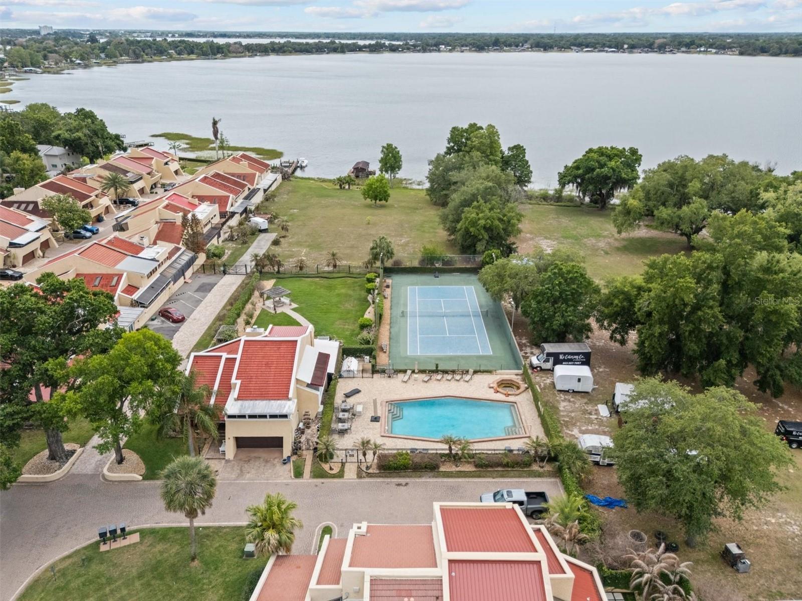 23 Casarena Court, FL