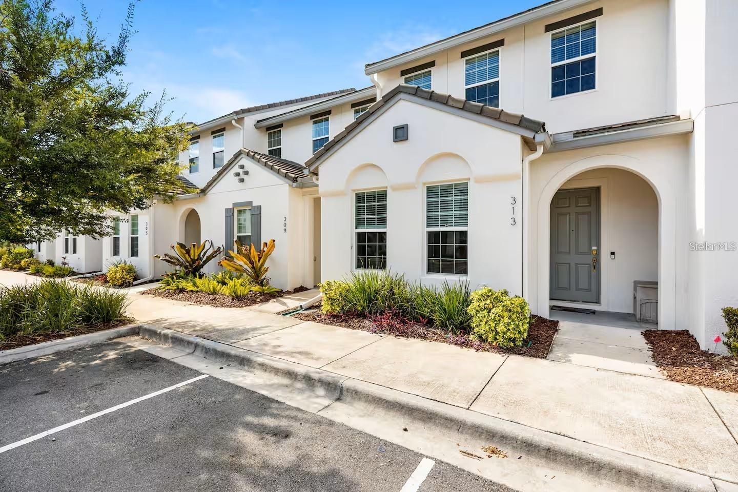 313 Captiva Drive, FL
