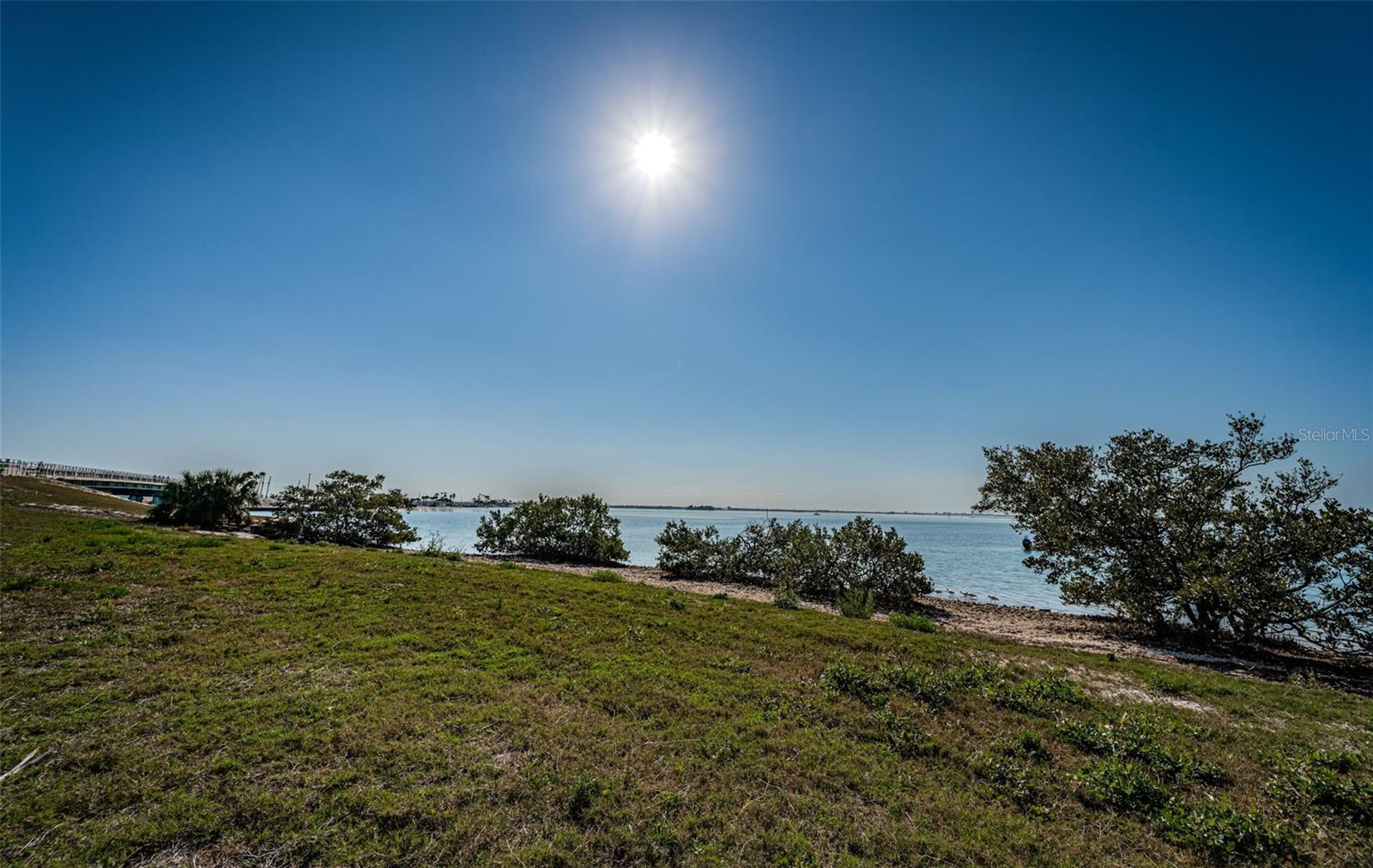 2 Causeway Boulevard, FL