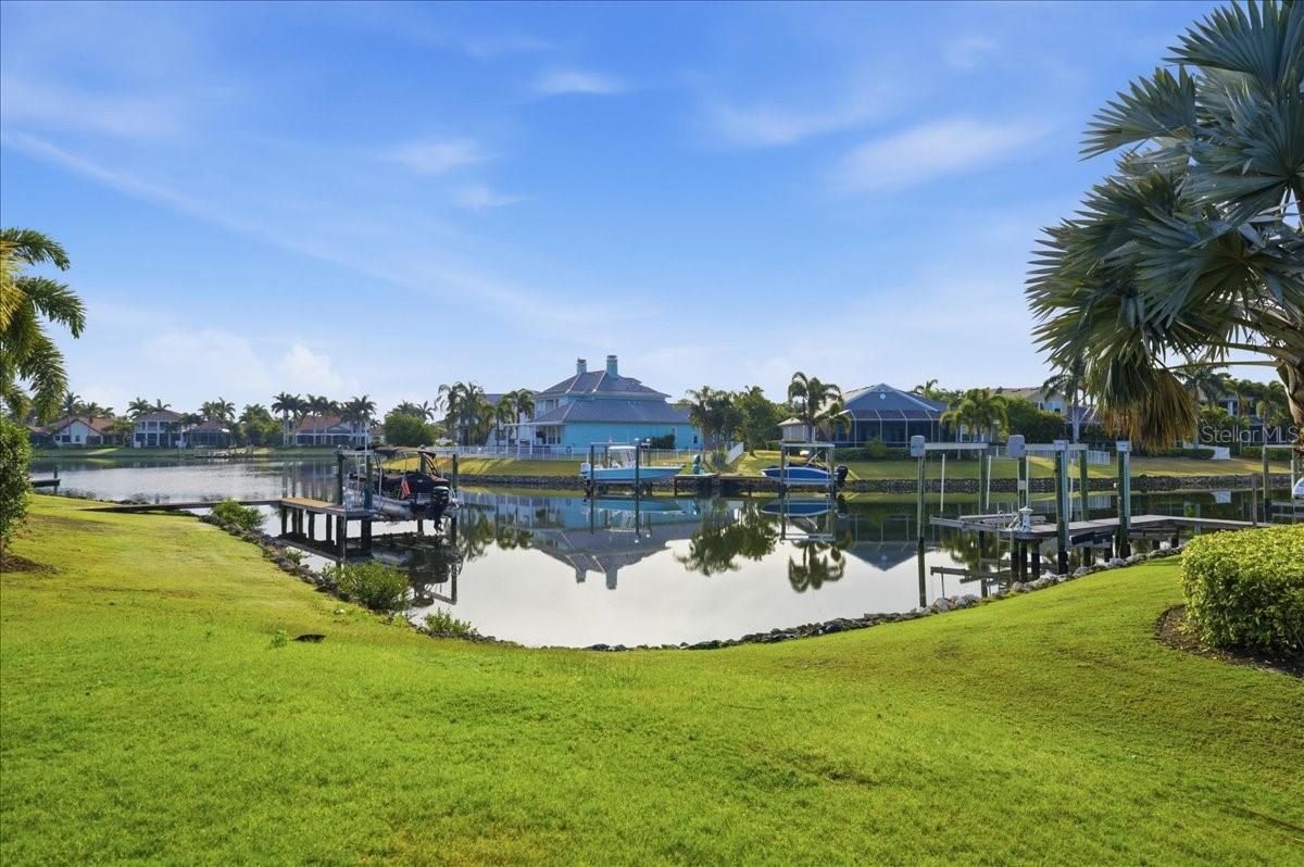 5303 Fishersound Lane, FL