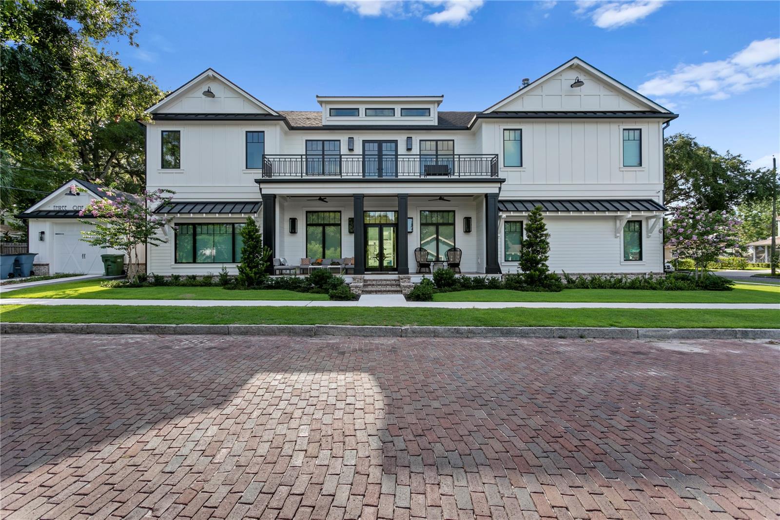 319 W Frances Ave, FL