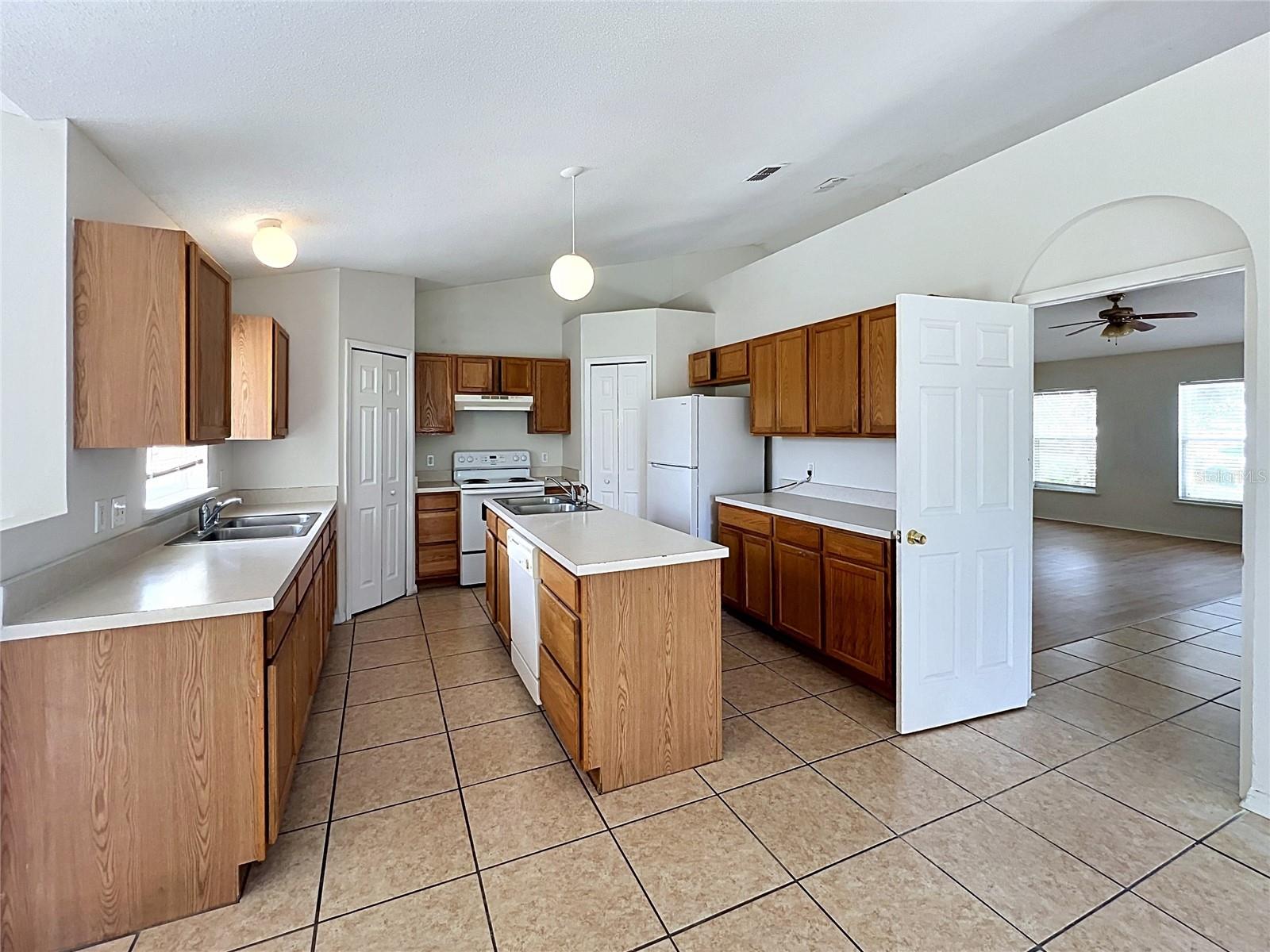 6004 Kaley Drive, FL
