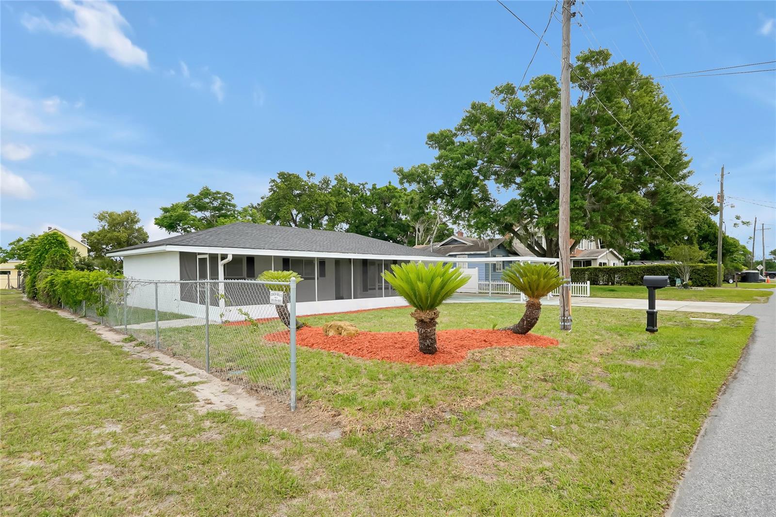 825 Avenue Y Avenue, FL