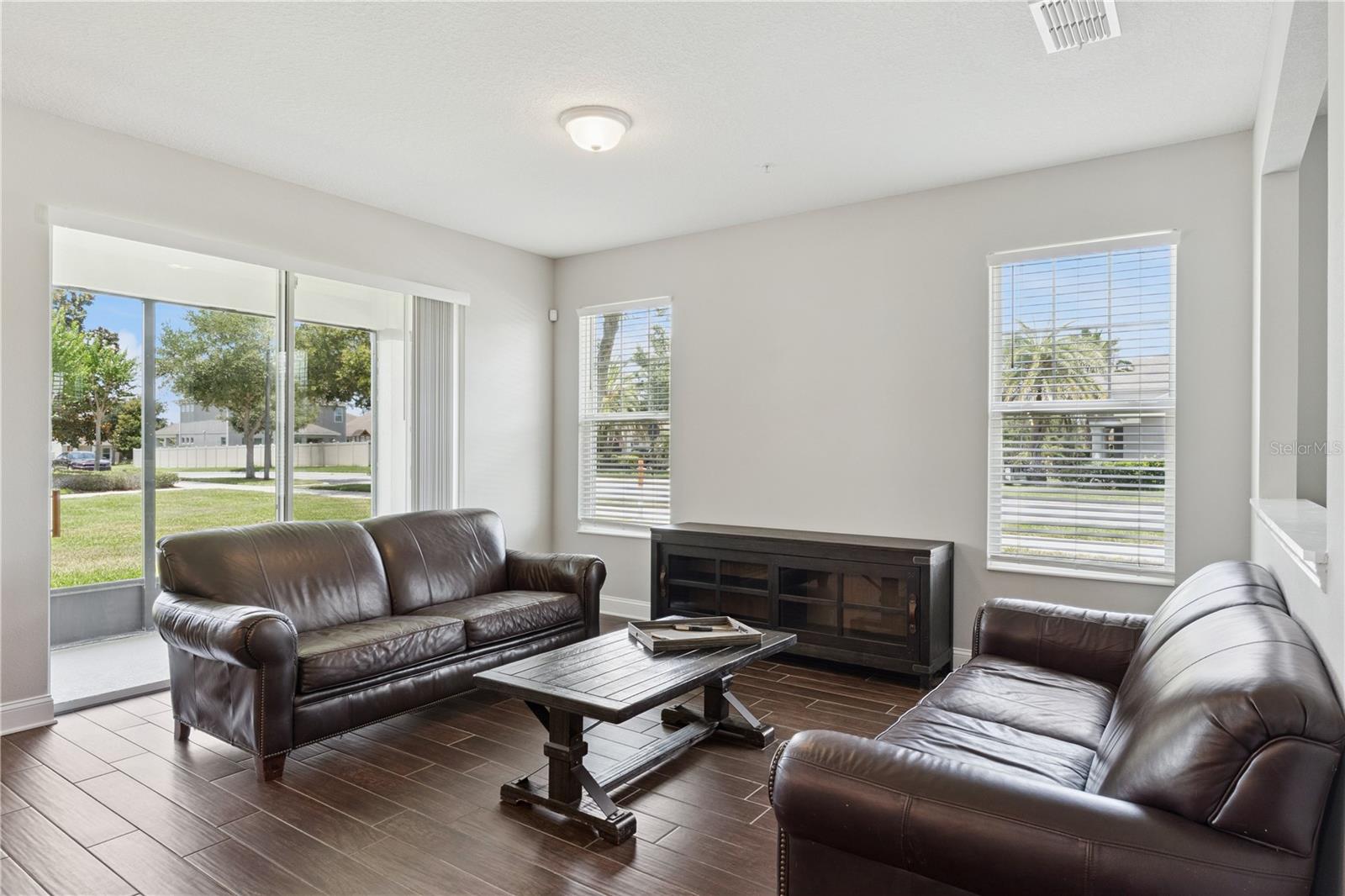 1158 Orange Season Lane, FL