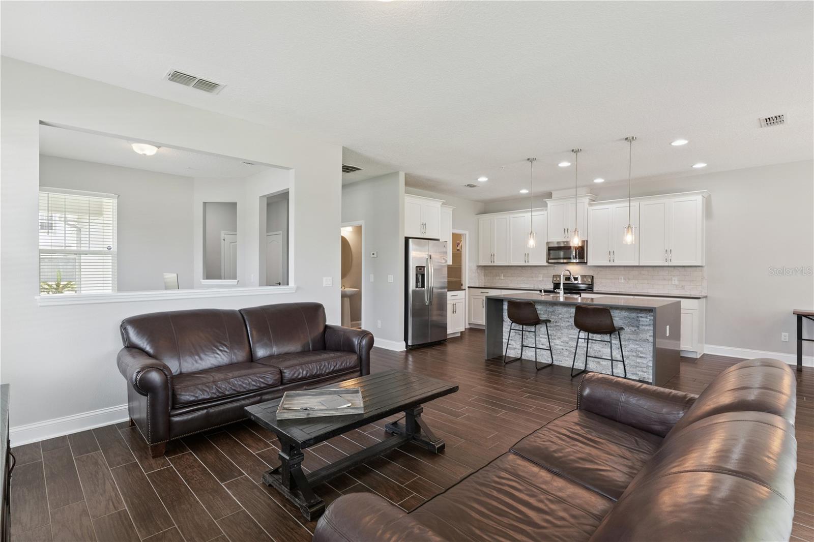 1158 Orange Season Lane, FL