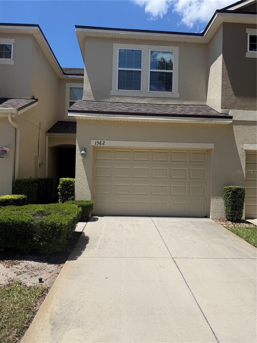 1562 Plumeria Place, FL