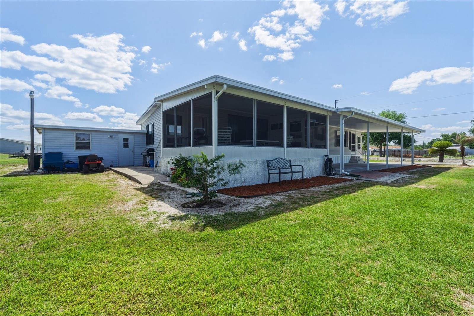 1586 Grapefruit Street, FL