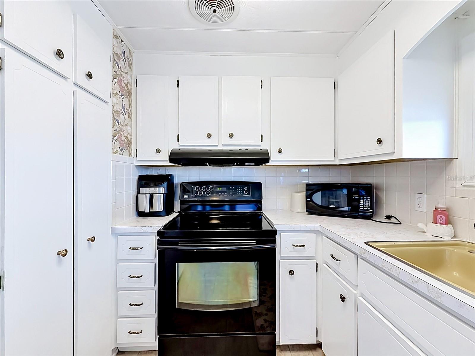 10193 Lake Drive, FL