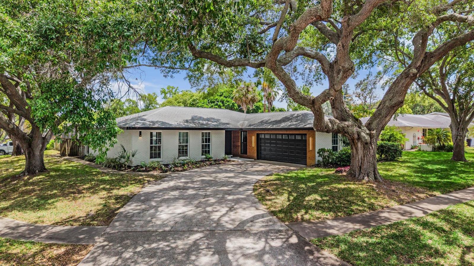 848 Hillside Drive, FL