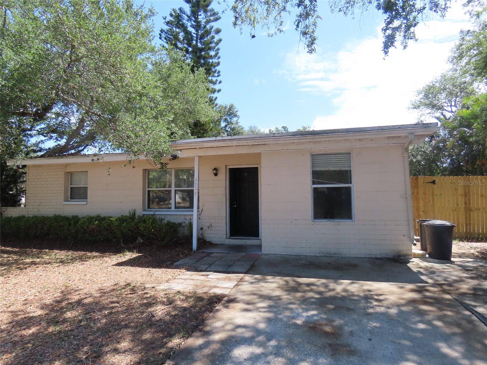 6595 64th Way, FL