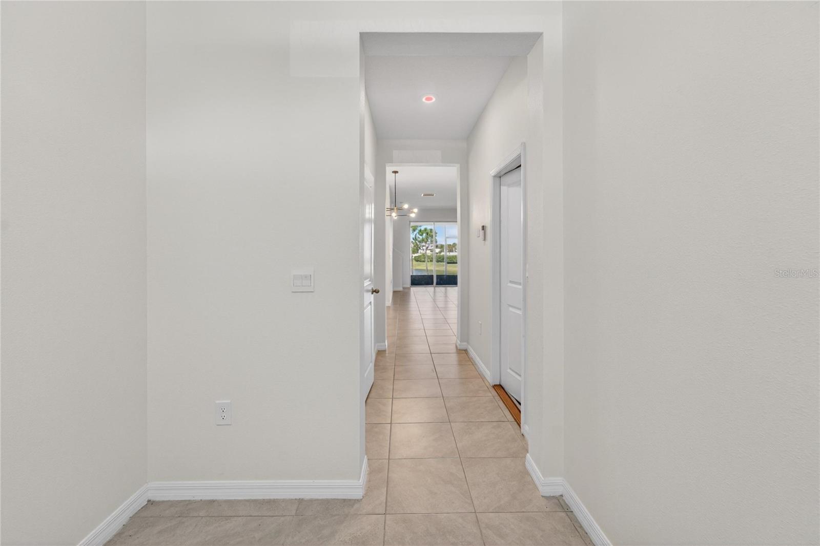 136 Mangrove Shade Circle, FL