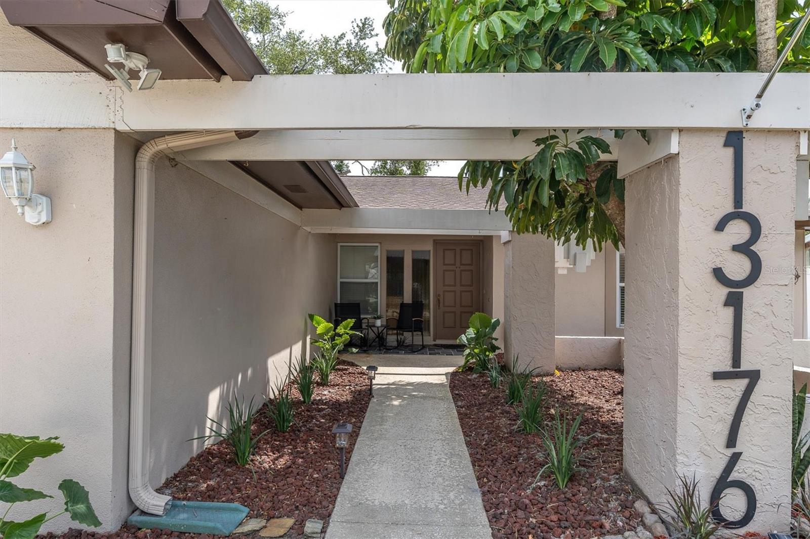 13176 Dorchester Drive, FL