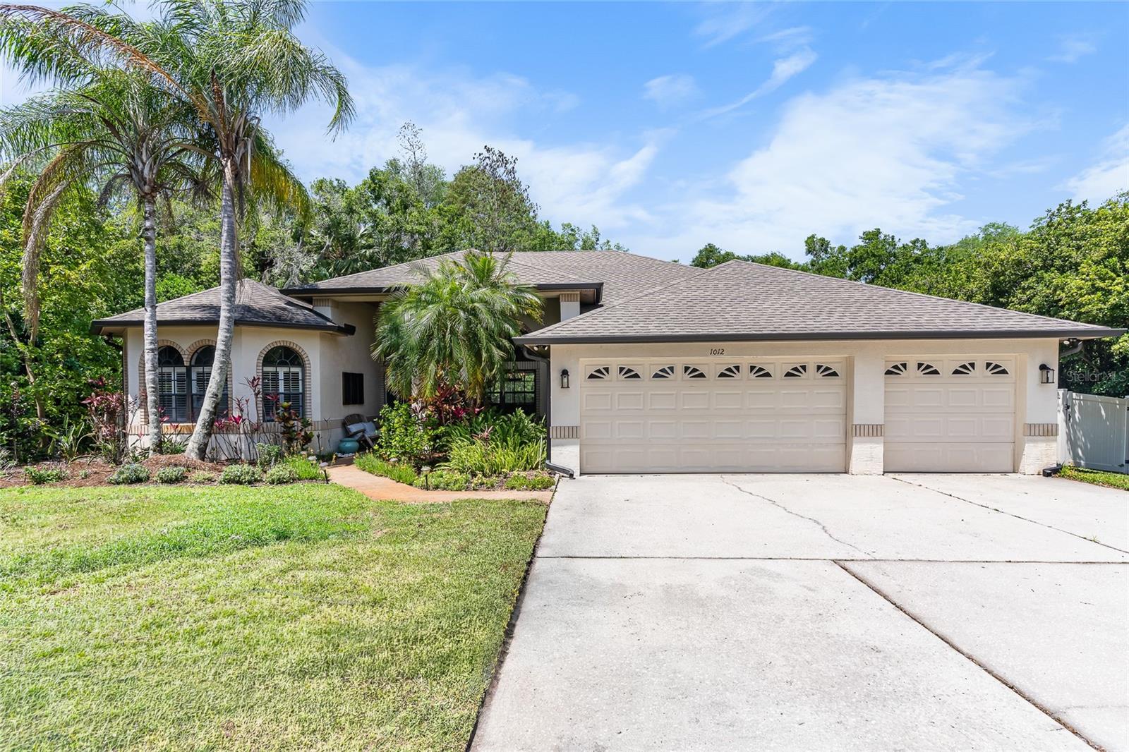 1012 Kingsborough Gardens Court, FL