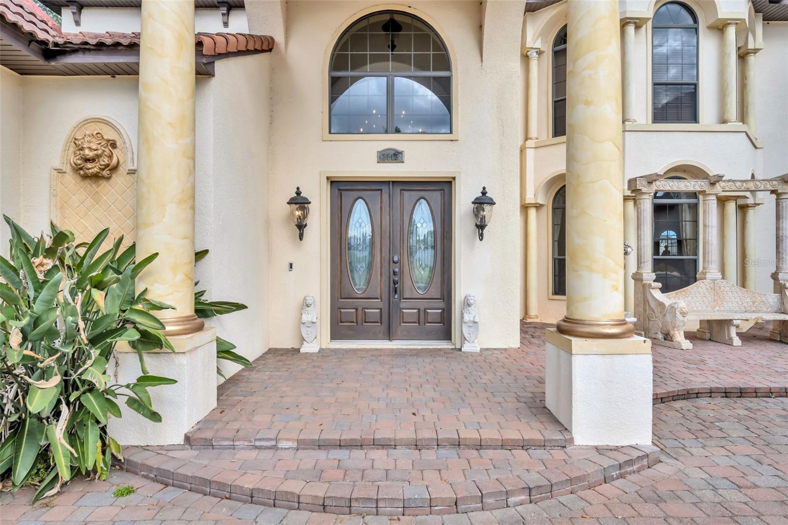 2713 Formosa Boulevard, FL