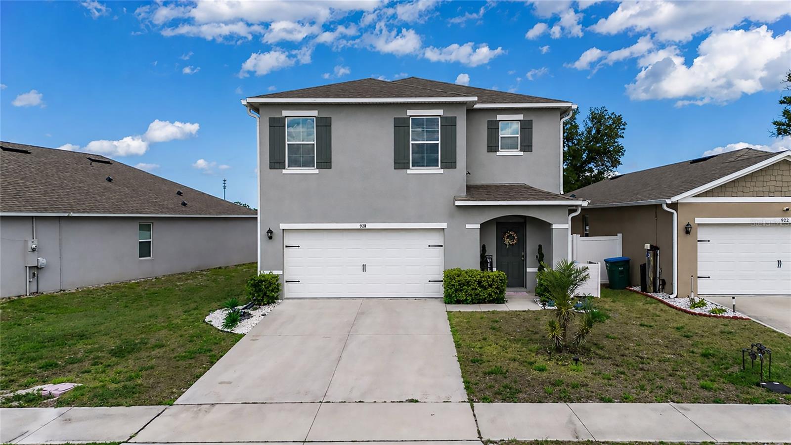 928 August Sky Dr, FL