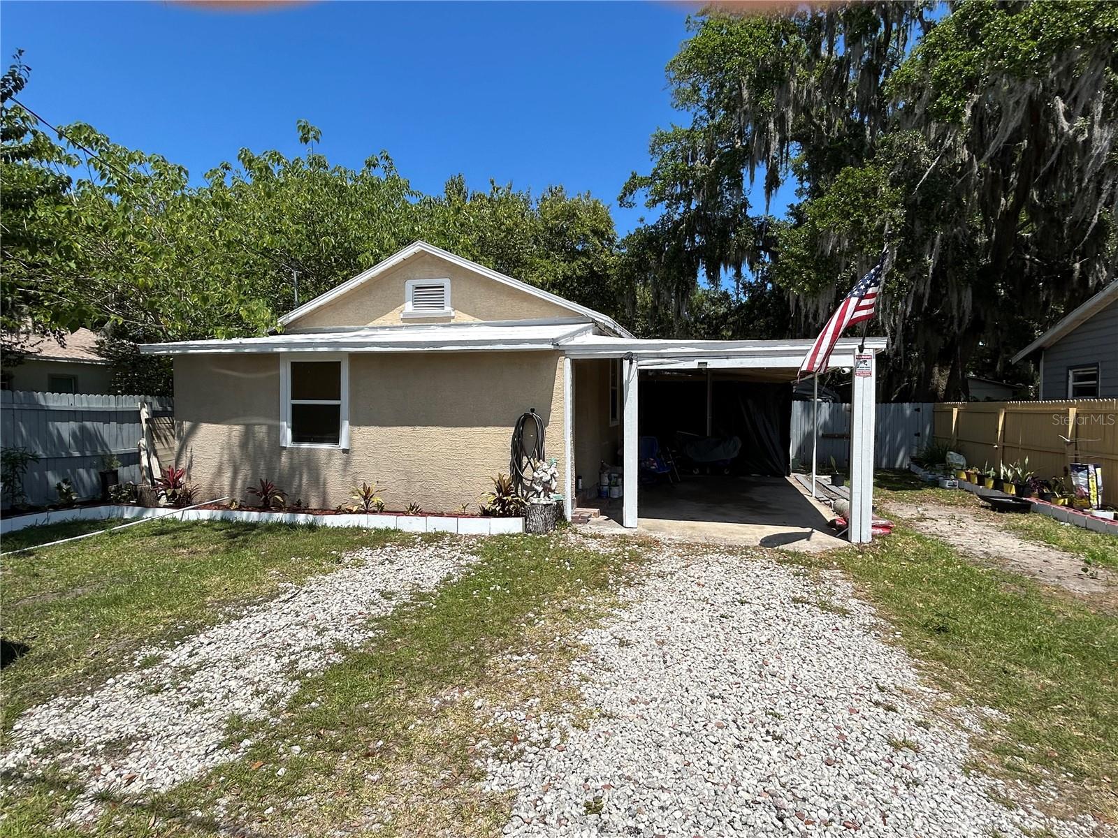 629 Holmes Ave, FL