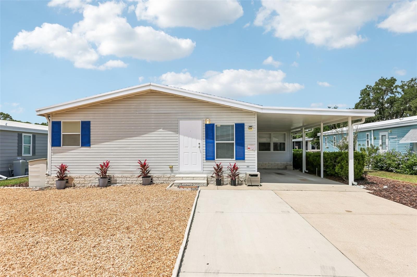 550 Saint Johns Rd, FL