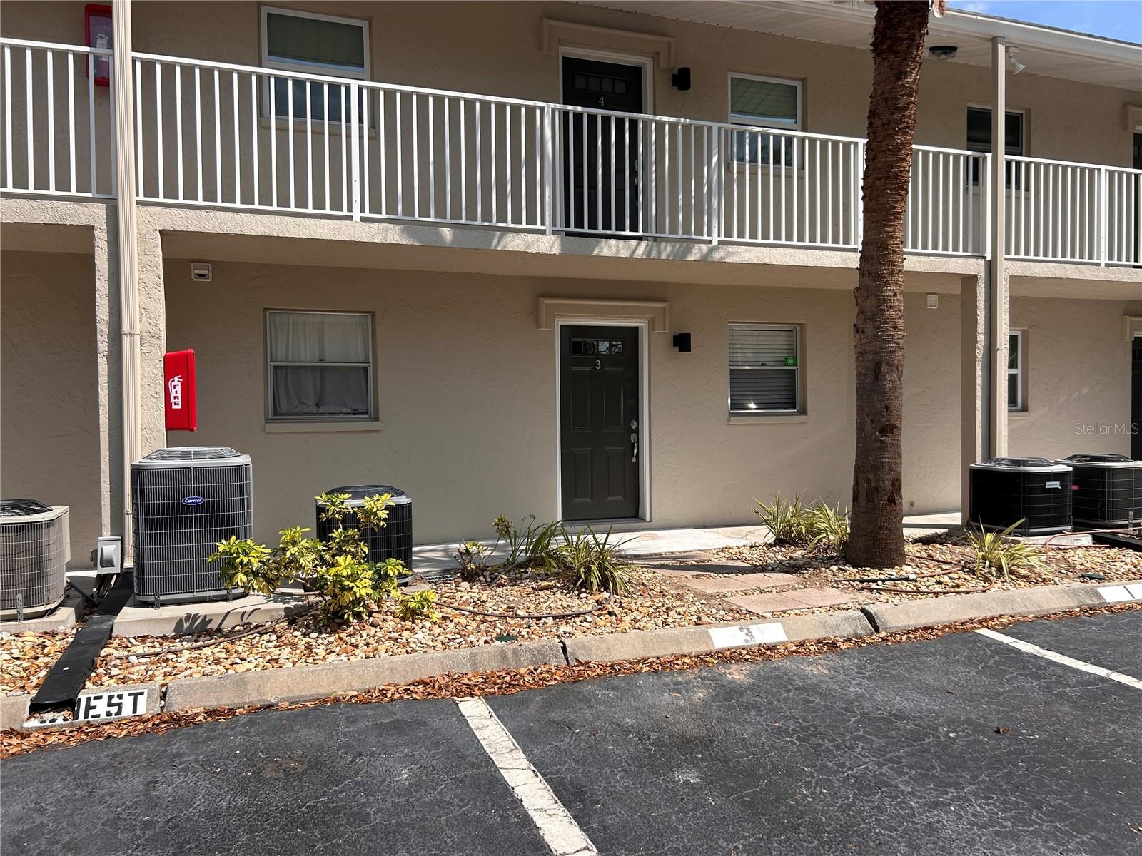 972 La Costa Circle, FL