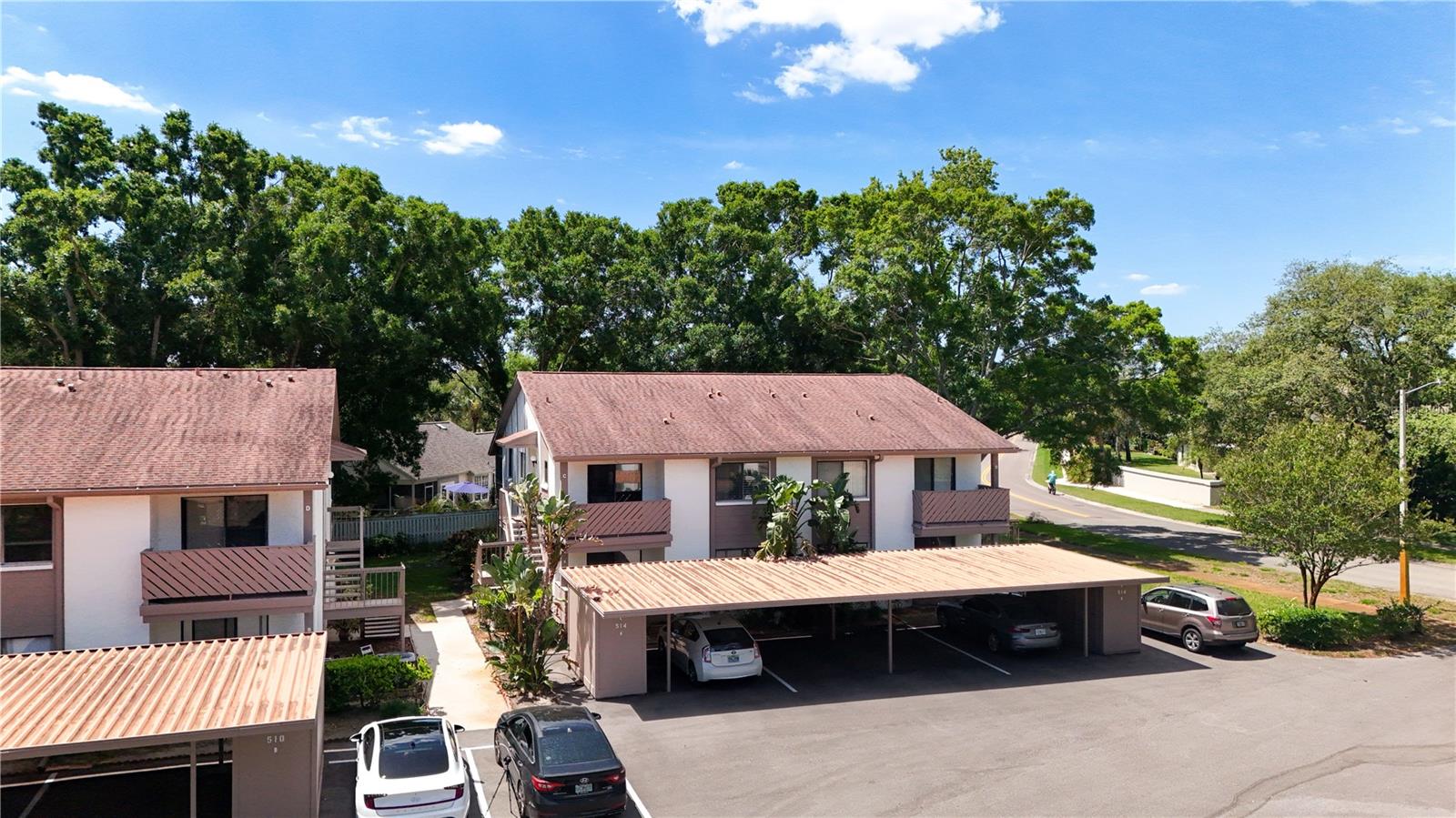 514 Tabor Court, FL