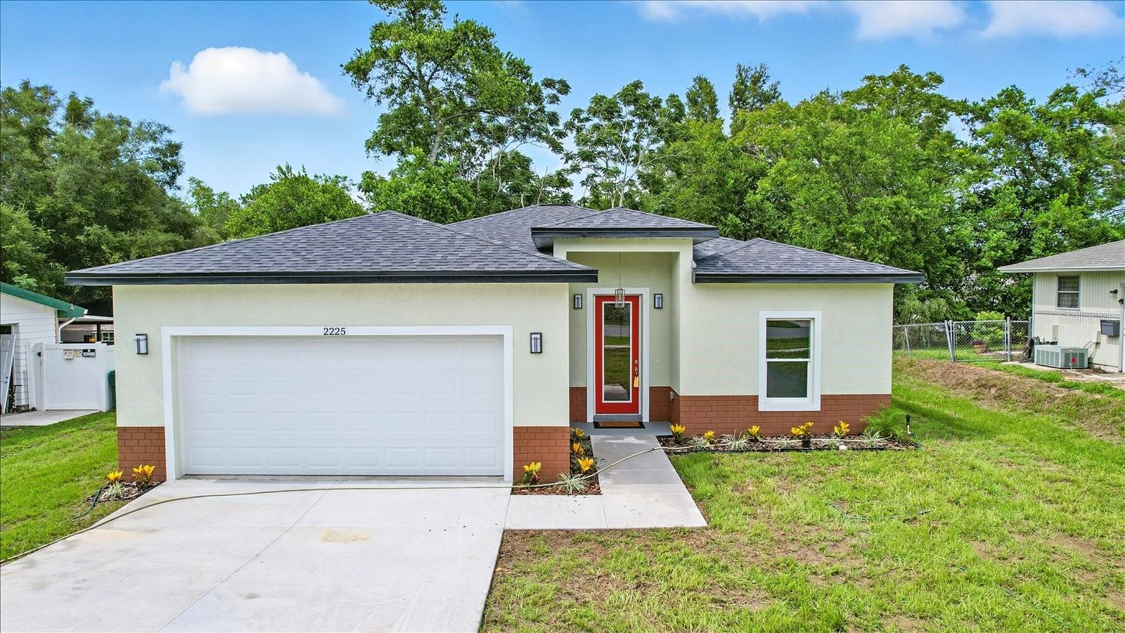 2225 W Howard Pl, FL