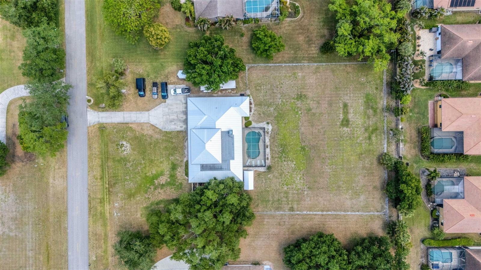 3656 Oak Grove Drive, FL
