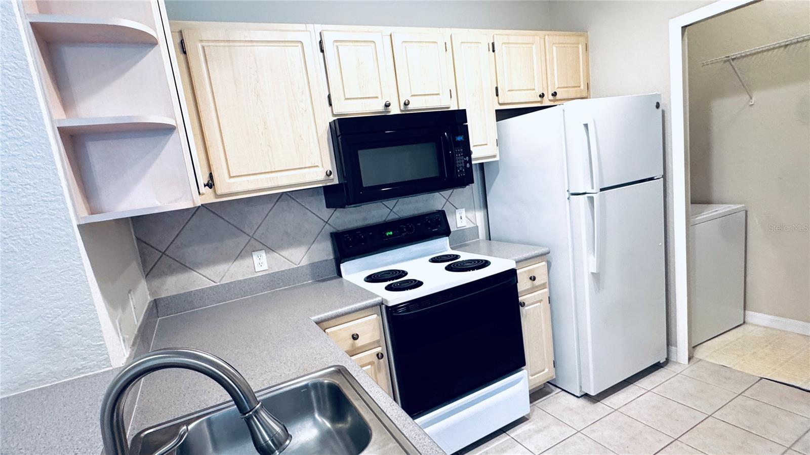 1375 Lake Shadow Circle, FL
