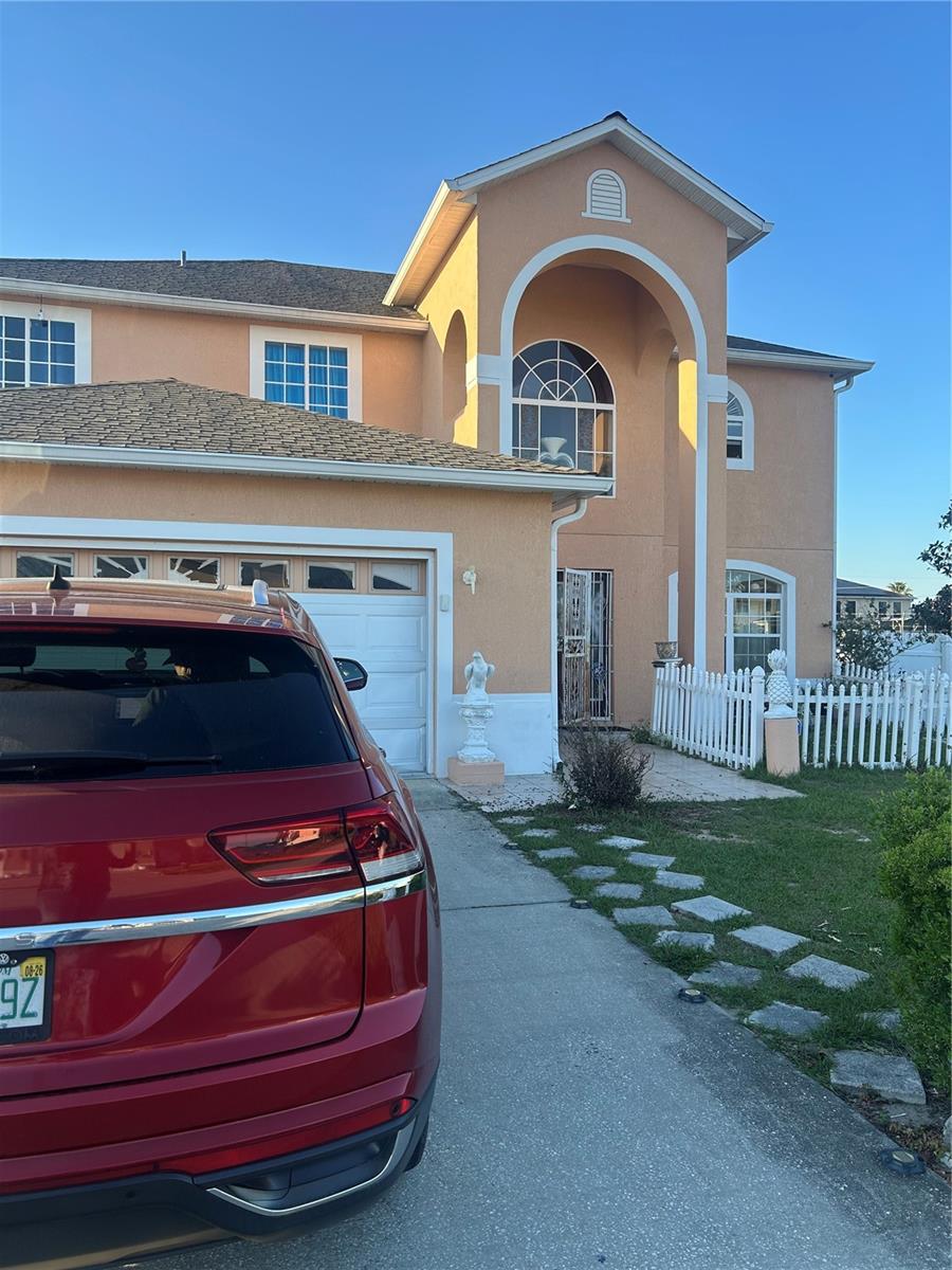 381 Aldershot Court, FL
