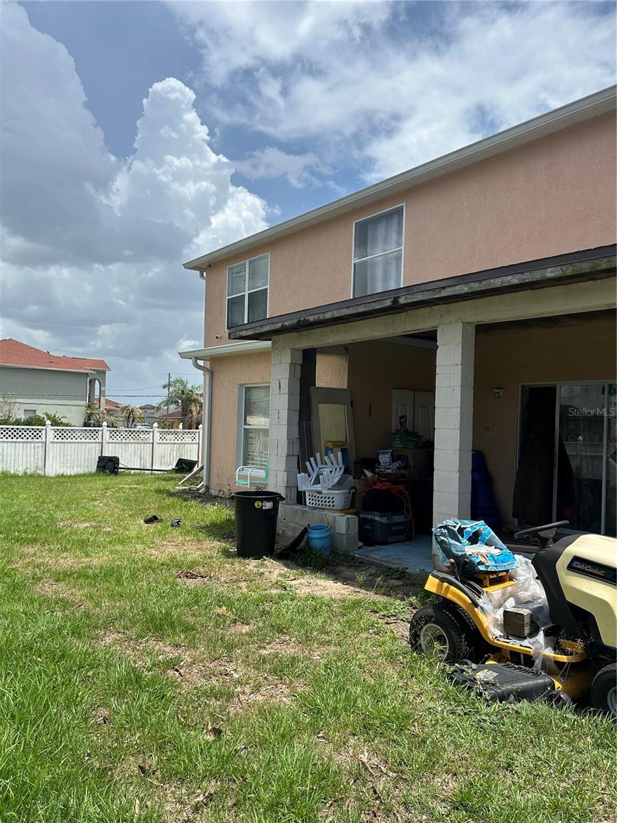 381 Aldershot Court, FL