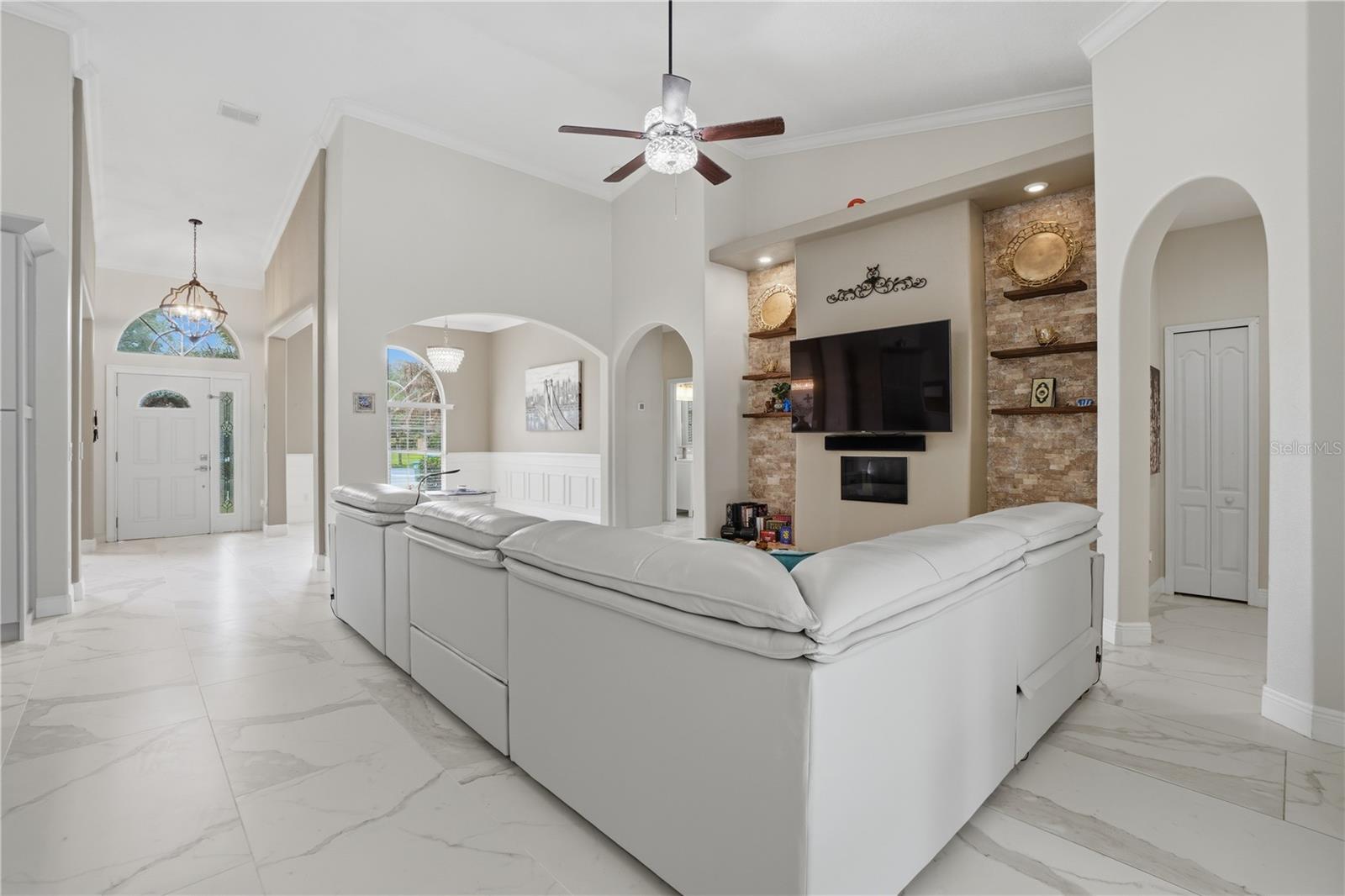 510 Sonata Court, FL