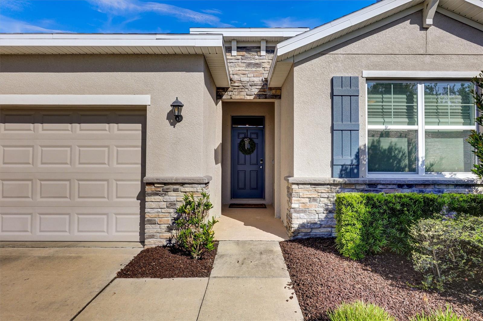 11925 Cross Vine Drive, FL
